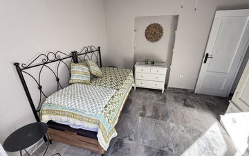 Property slide 12