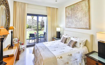 Property slide 25