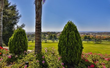 Property slide 40