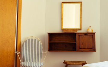 Property slide 32