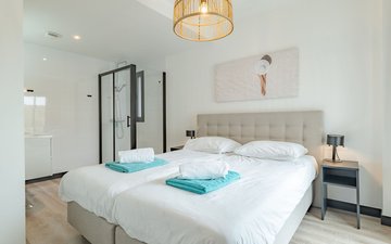 Property slide 22
