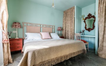 Property slide 25