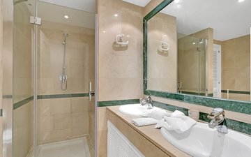 Property slide 17