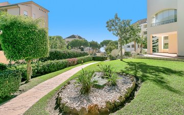 Property slide 31