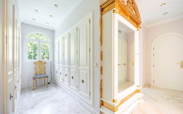 Property slide 16