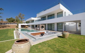 Property slide 38