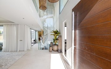 Property slide 40