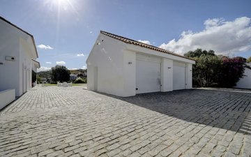Property slide 25