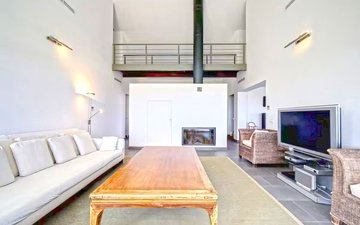 Property slide 4