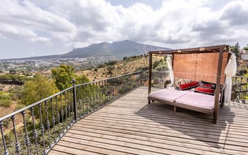 Property slide 22