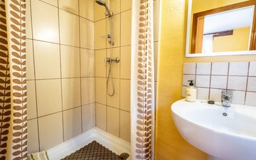 Property slide 39