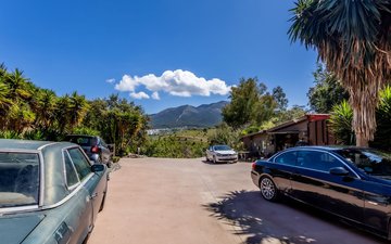 Property slide 44