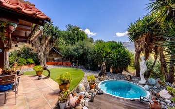 Property slide 60