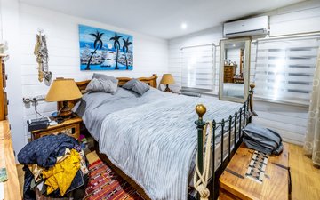 Property slide 64
