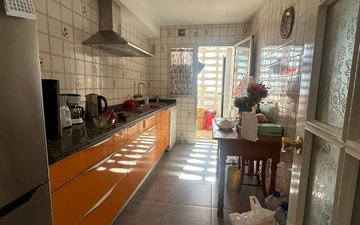 Property slide 36