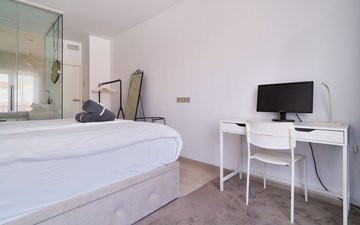 Property slide 14