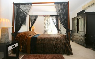 Property slide 10