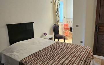 Property slide 25