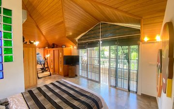 Property slide 21