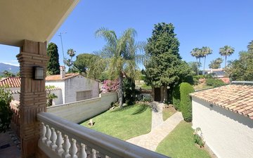 Property slide 24