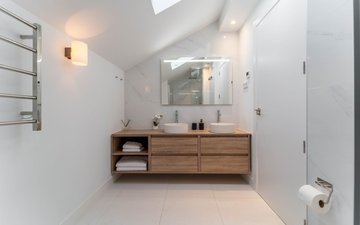 Property slide 22
