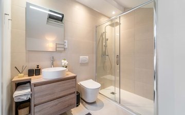 Property slide 31