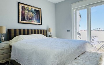 Property slide 18