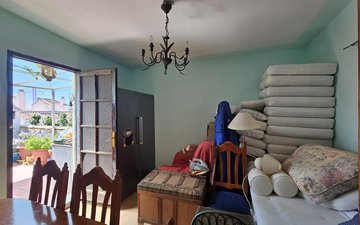 Property slide 31