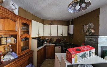 Property slide 7