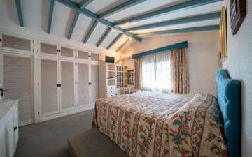 Property slide 20