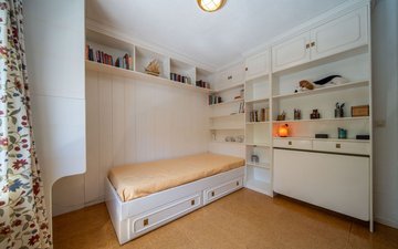 Property slide 31