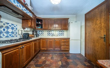Property slide 8