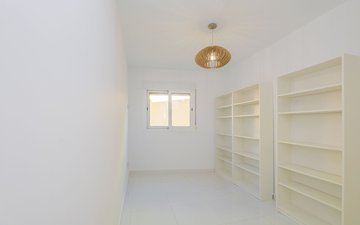 Property slide 21