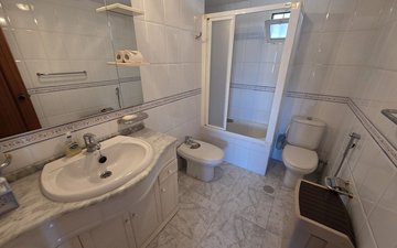 Property slide 18
