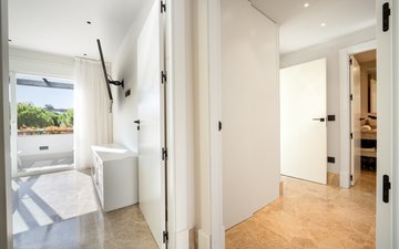 Property slide 21