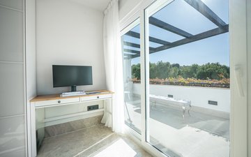 Property slide 27