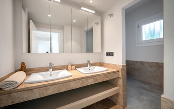 Property slide 31