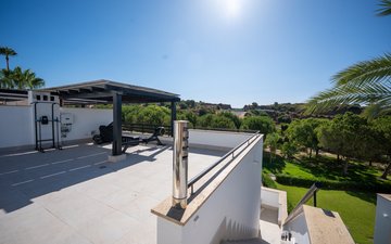 Property slide 48