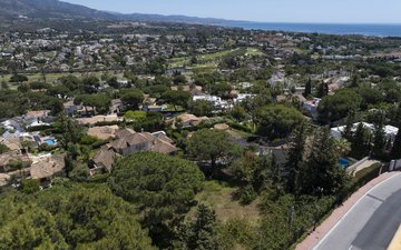Property slide 18