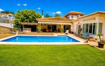 Property slide 43
