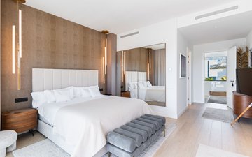 Property slide 25