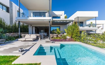 Property slide 42
