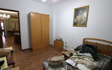 Property slide 12