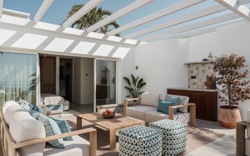 Property slide 25