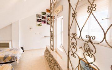 Property slide 28