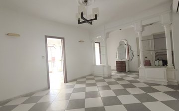 Property slide 6