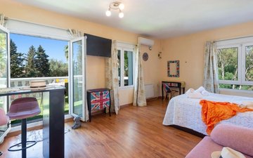 Property slide 25