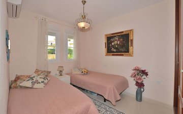 Property slide 25