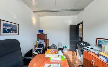 Property slide 14
