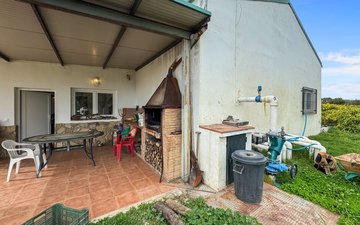 Property slide 21